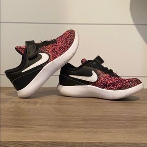 Girls Nike shoes